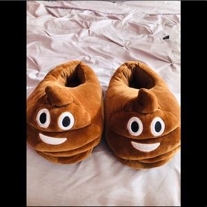 poop emoji slippers